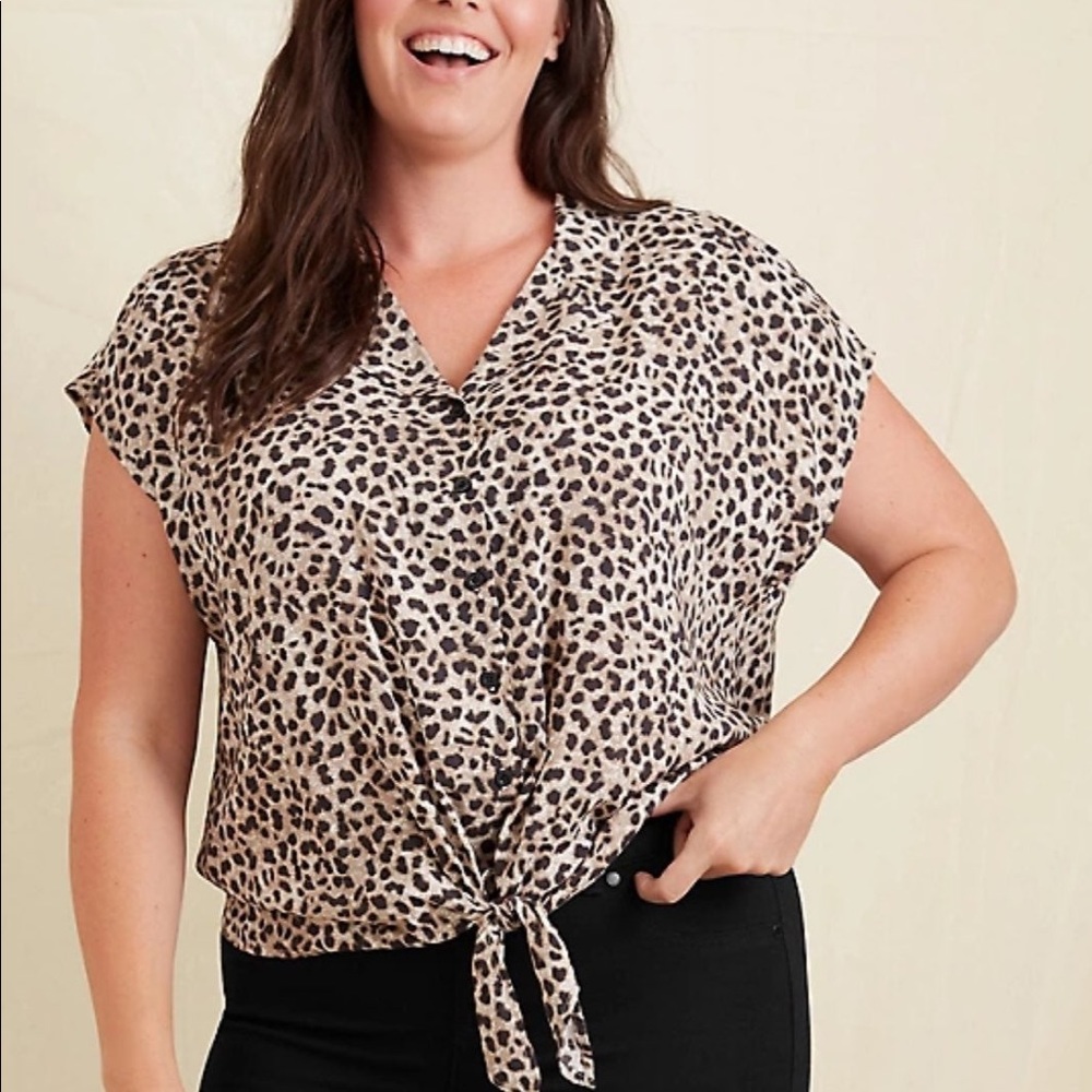 Torrid brown black & tan leopard challis tie front midi dolman top